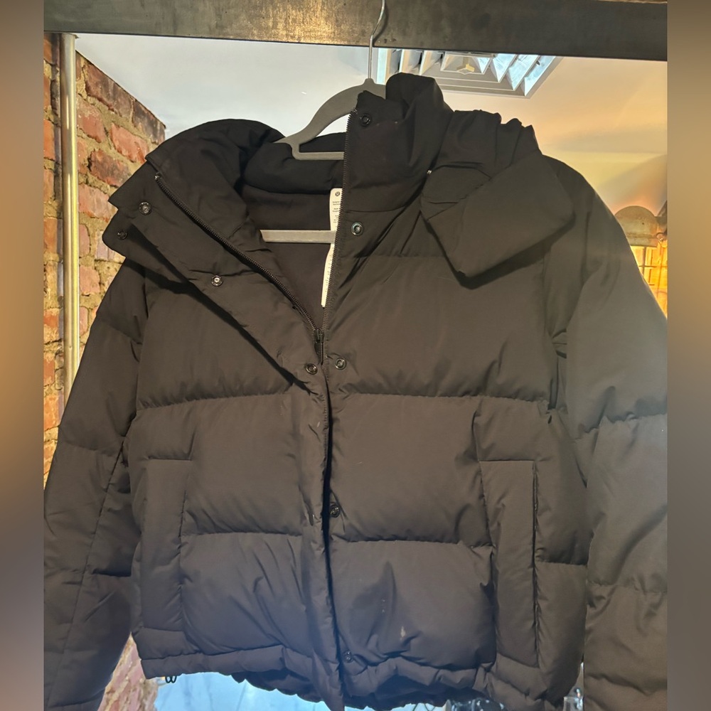 Lululemon cropped winter jacket